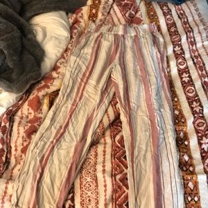 American Eagle flowey pants